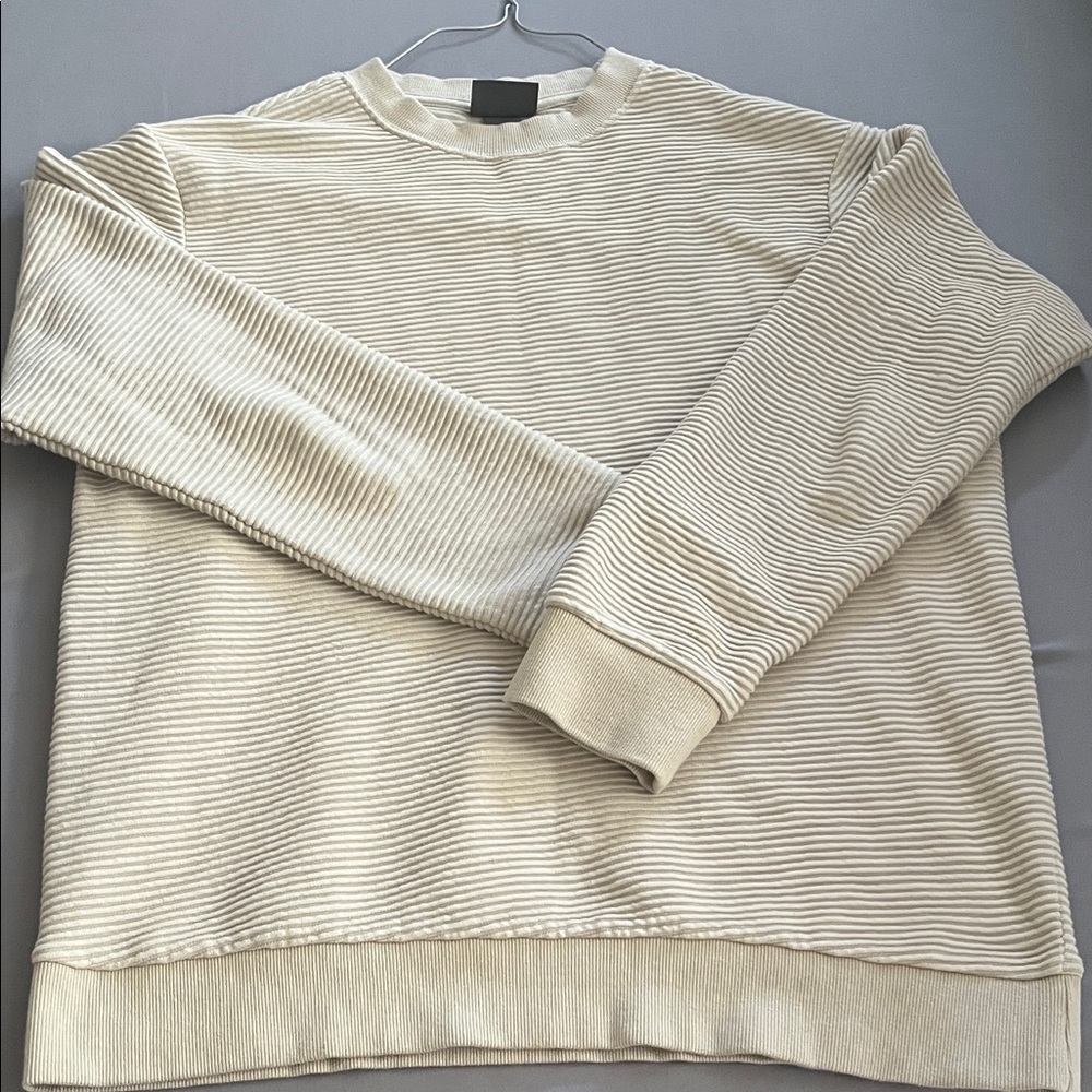 H&M Men's Off-White Striped Crewneck Sweater